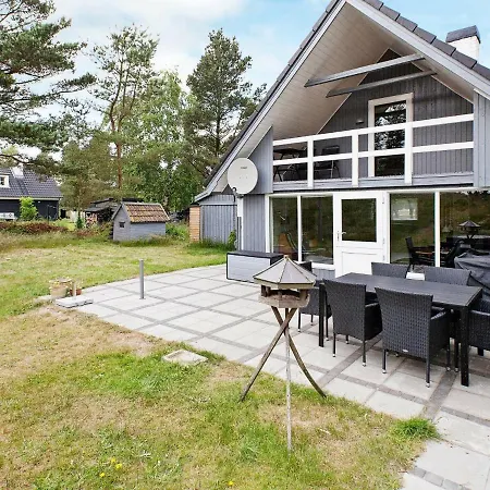 6 Person In Oksb L Mosevrå